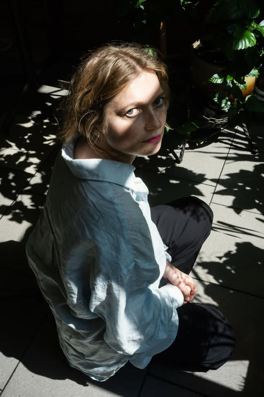 „Ciała na ziemi. Dlaczego ukraińscy artyści zwracają się ku pejzażowi, środowisku i ziemi”