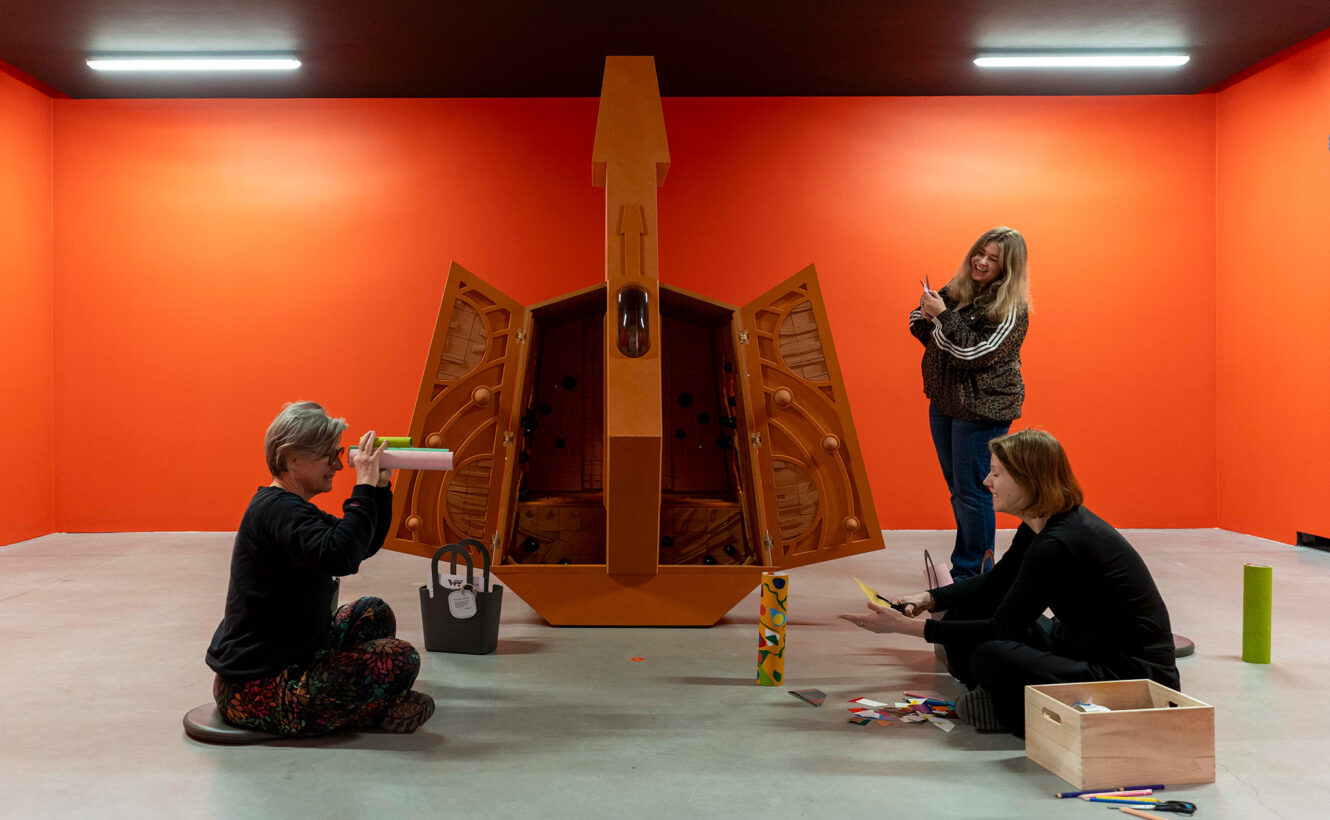 WY-Twórcy — Samoobsługowe warsztaty do wystawy Rafała Zajko „Jajko”